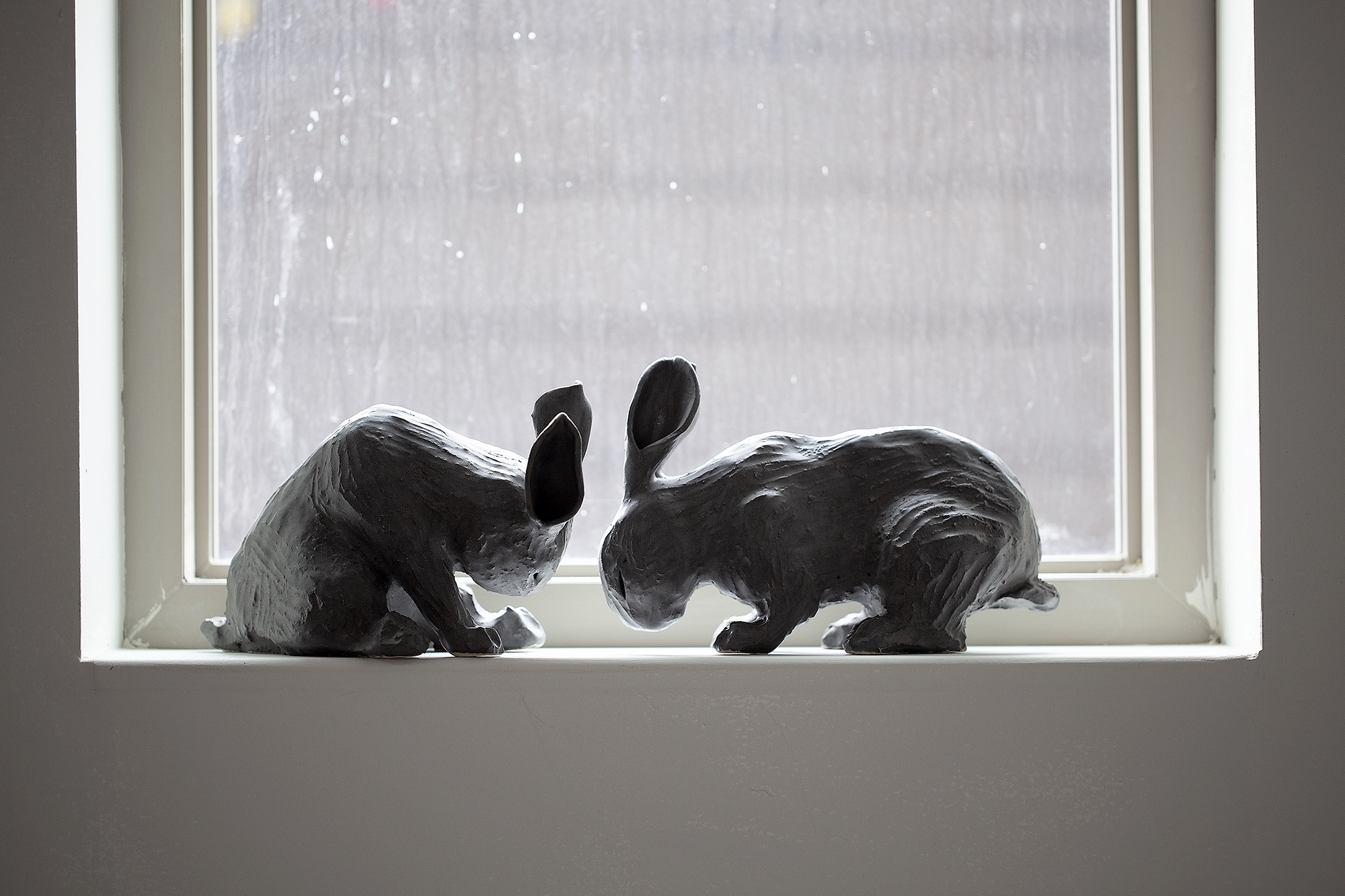 The Rabbit Laughs 2021SP_Pottery_MacdonaldWren_The Fox CacklesThe RabbitLaughsdetail7 ...